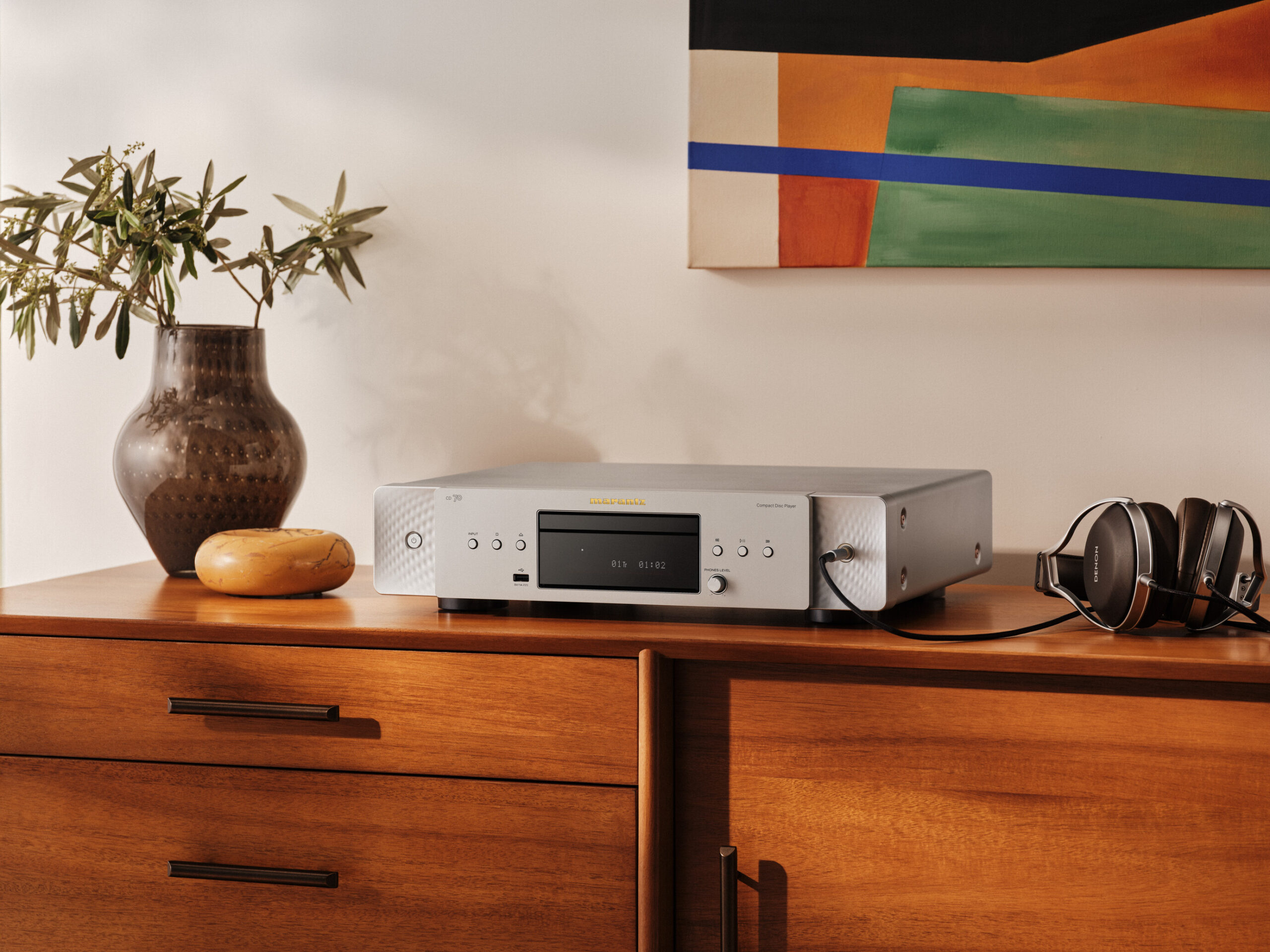 Low--Marantz - CD 70 - Silver Gold - Lifestyle 19